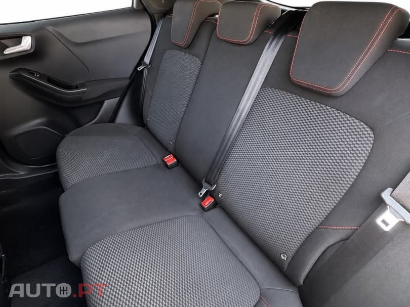 Ford Puma 1.0 EcoBoost MHEV ST-Line