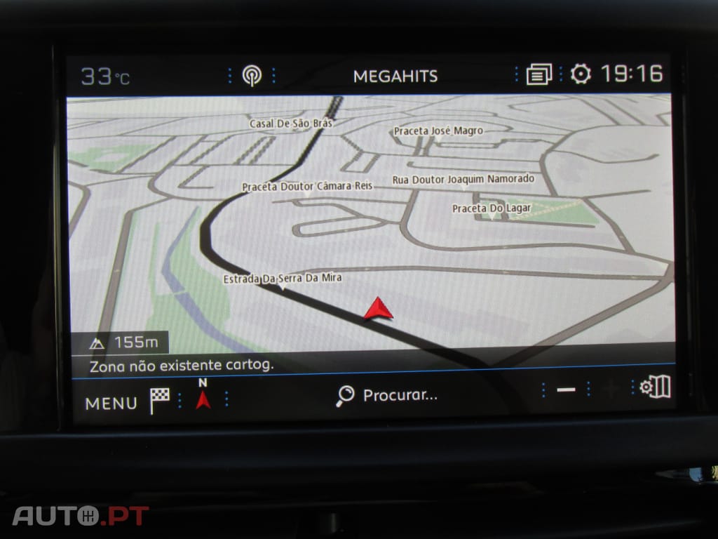 Peugeot 2008 1.2 PureTech Signature