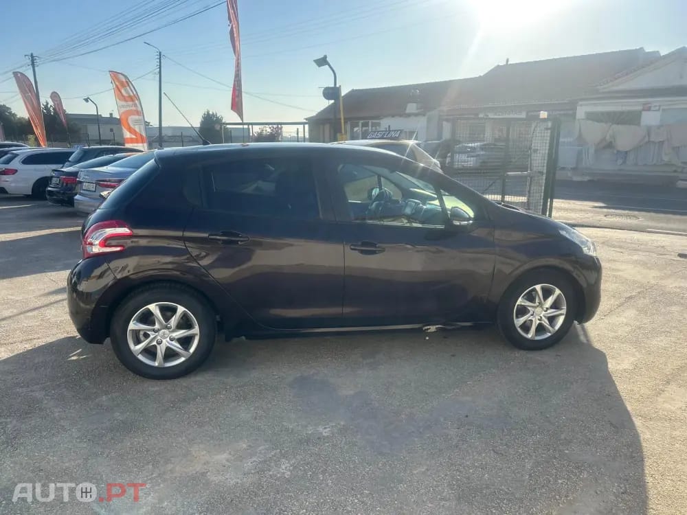 Peugeot 208 1.4 VTi Access