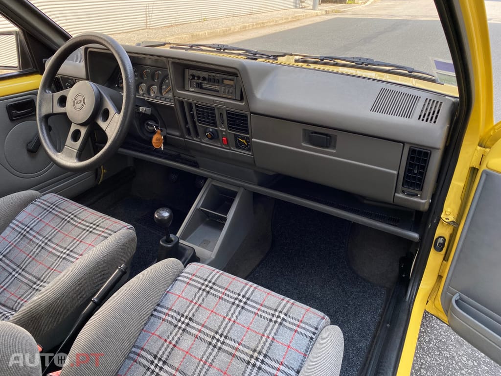 Opel Corsa 1.3 GT