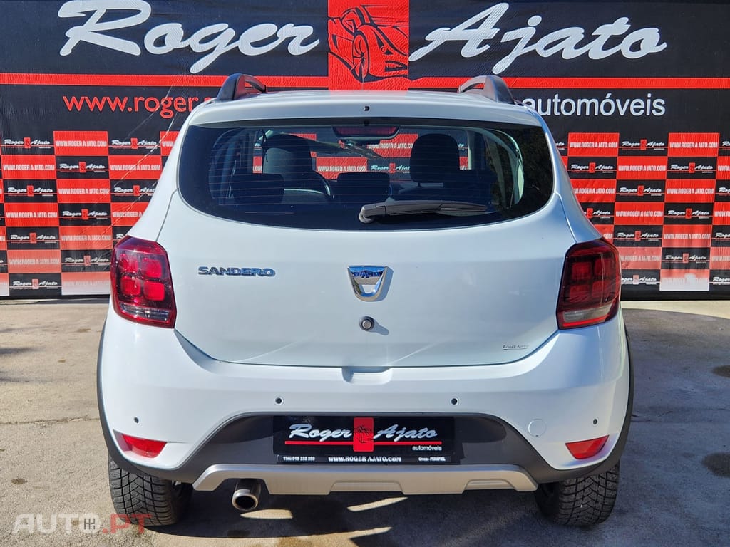 Dacia Sandero Stepway Blue dCi 95 Celebration