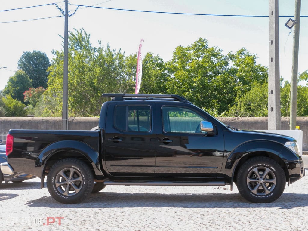 Nissan Navara 2.5 dCi CD LE