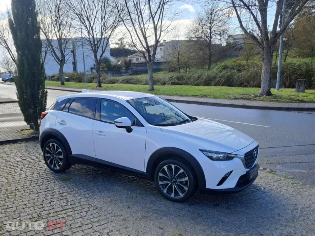 Mazda CX-3 1.8 Sky.Advance Navi