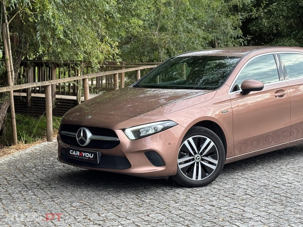 Mercedes-Benz A 250 e Progressive
