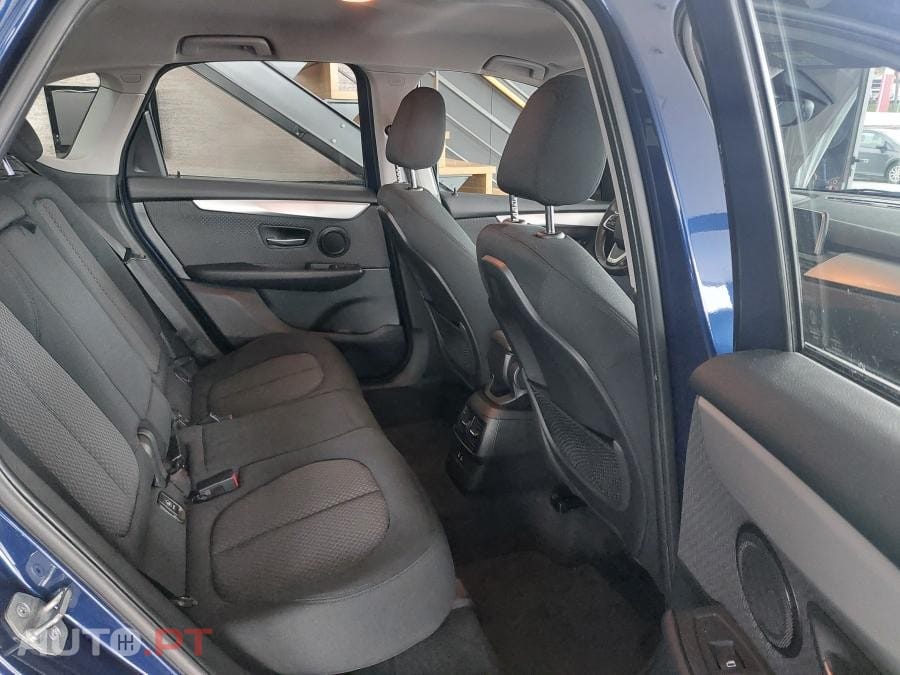 BMW 216 d  Advantage