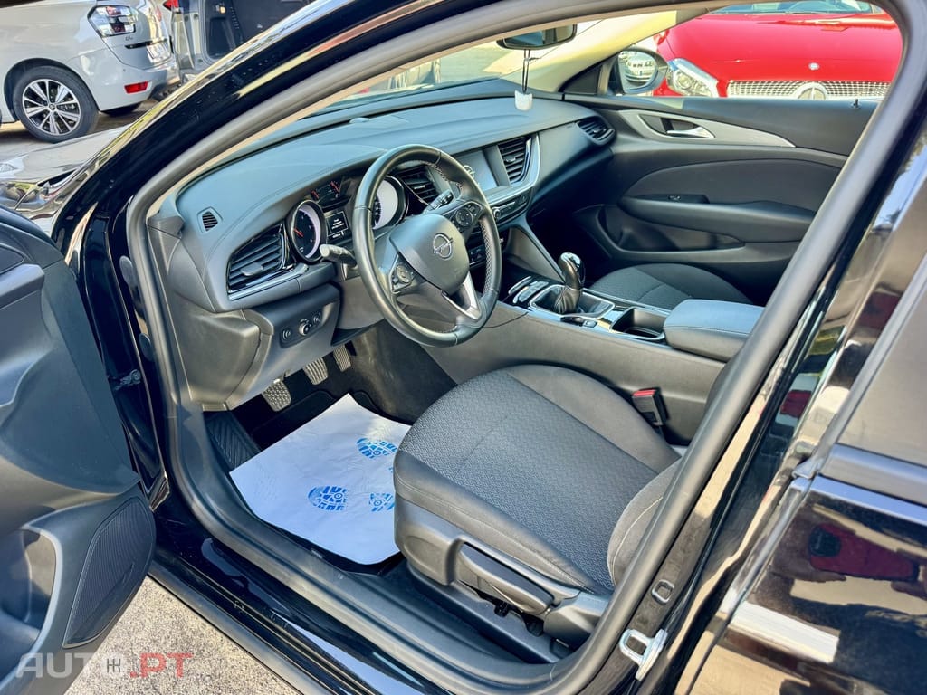 Opel Insignia Sports Tourer Business