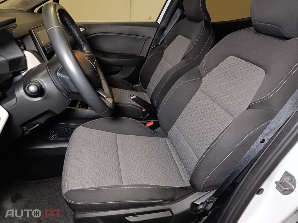 Renault Clio 1.0 TCe Intense 