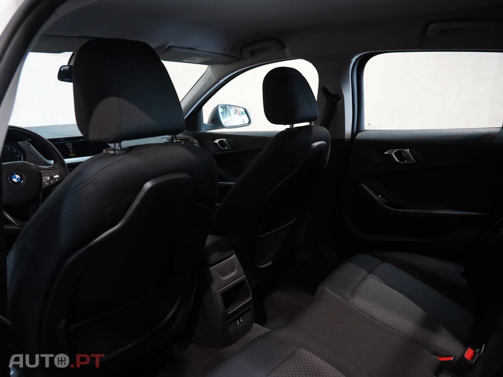 BMW 116 i Advantage