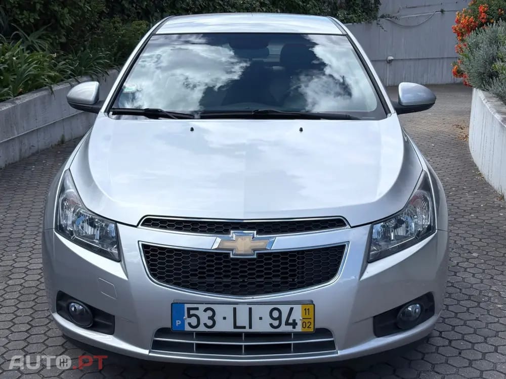 Chevrolet Cruze 1.6 LS
