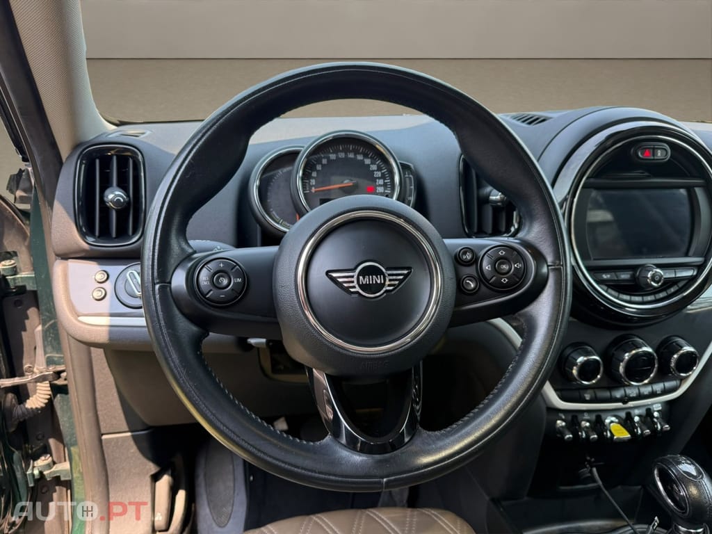 MINI Countryman Cooper SE ALL4 Auto