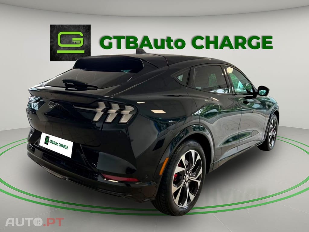 Ford Mustang Mach-E Premium AWD Standard Range I.V.A DEDUTÍVEL
