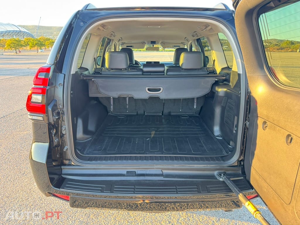 Toyota Land Cruiser 2.8 D-4D CA