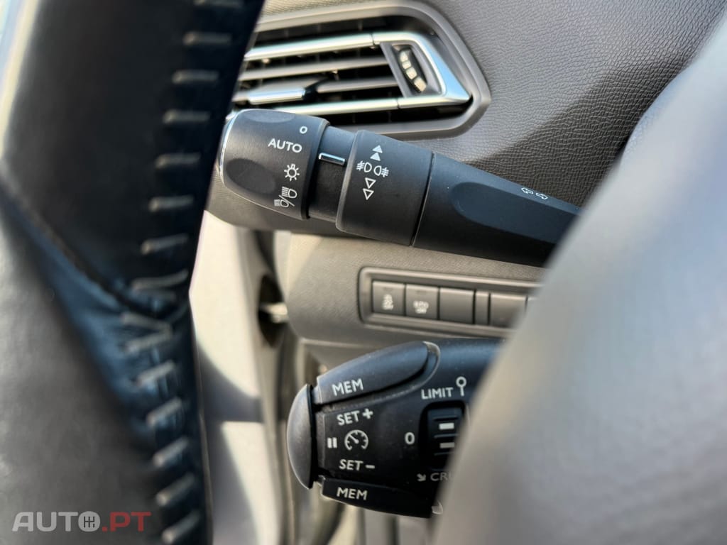 Peugeot 308 SW 1.6 BlueHDi Allure