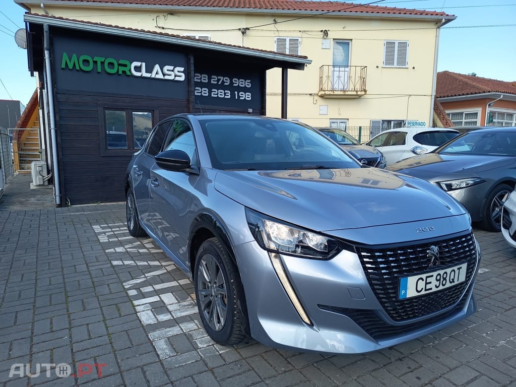Peugeot E-208 50 kWh Allure