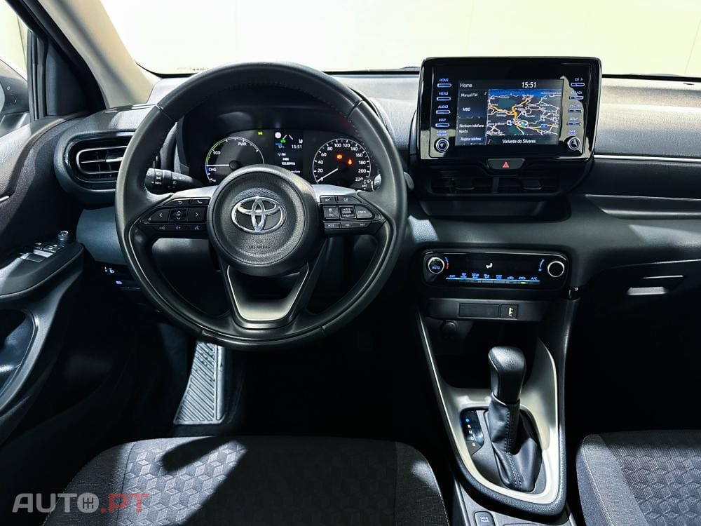 Toyota Yaris Hybrid Dynamic Edition