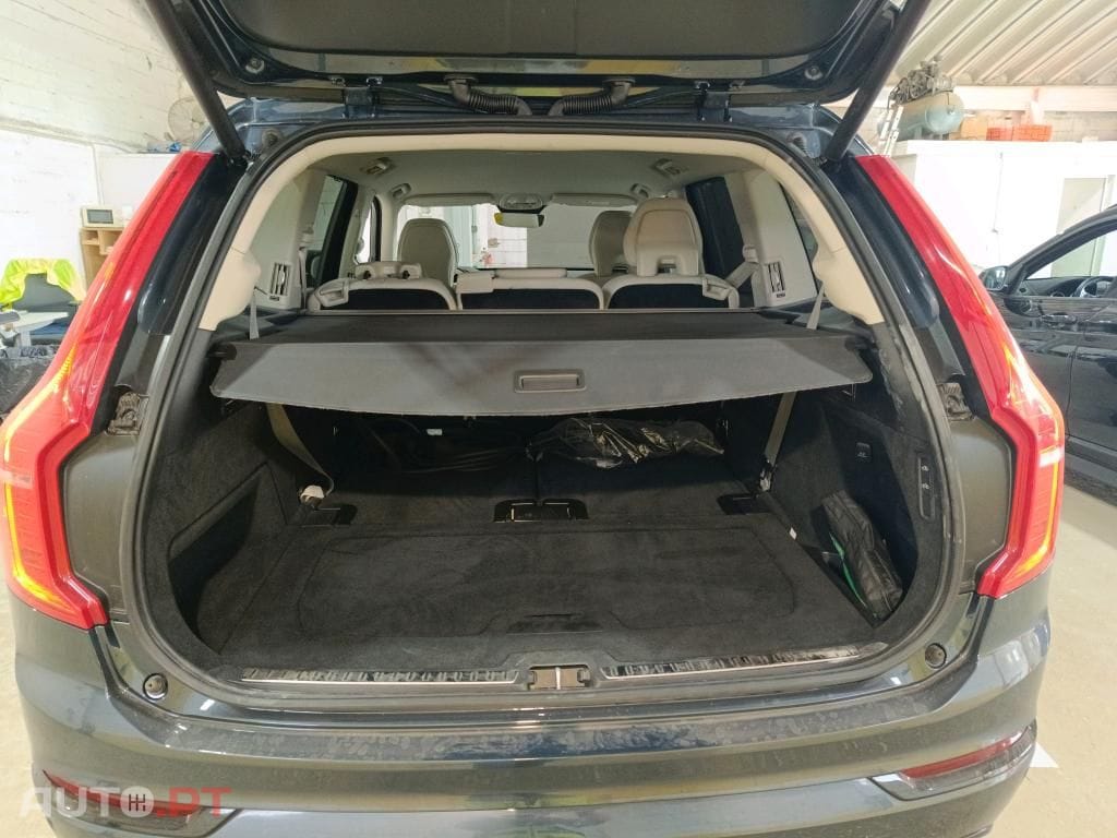 Volvo XC90 2.0 T8 PHEV Plus Bright AWD
