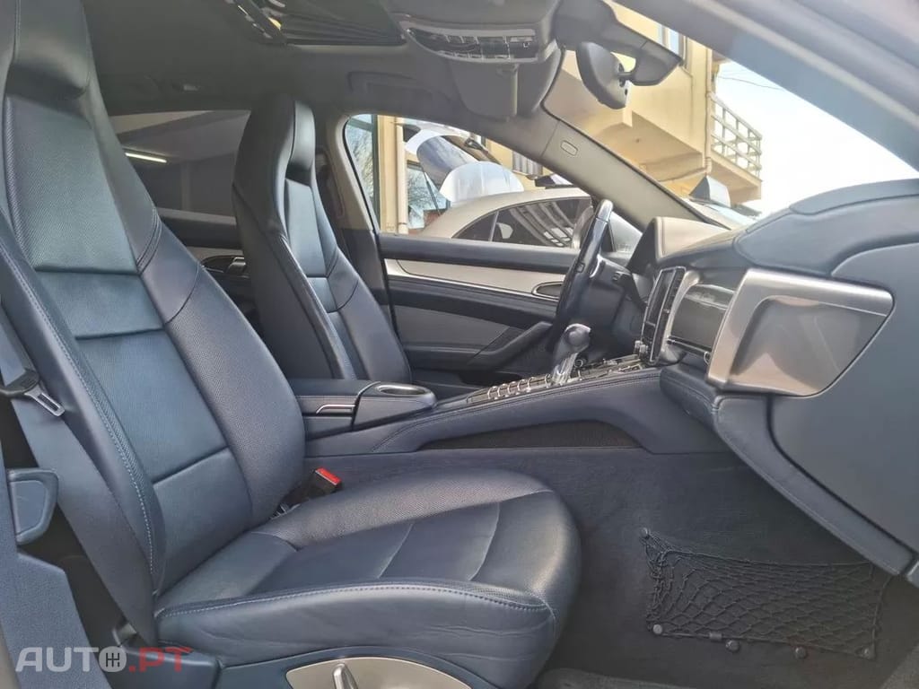 Porsche Panamera  4s Pdk