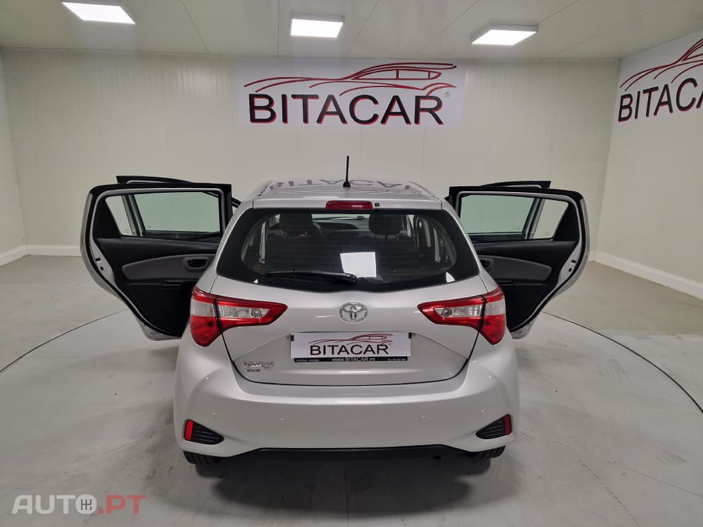 Toyota Yaris 1.0 VVT-I ACTIVE
