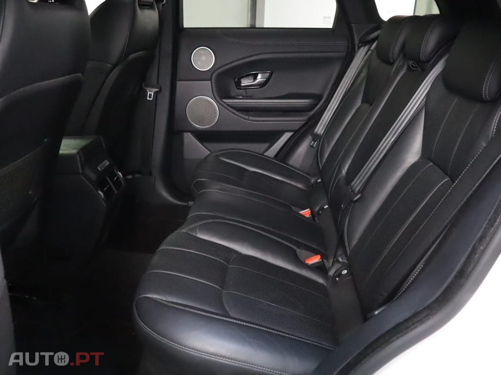 Land Rover Evoque  2.0 D150 R-Dynamic S