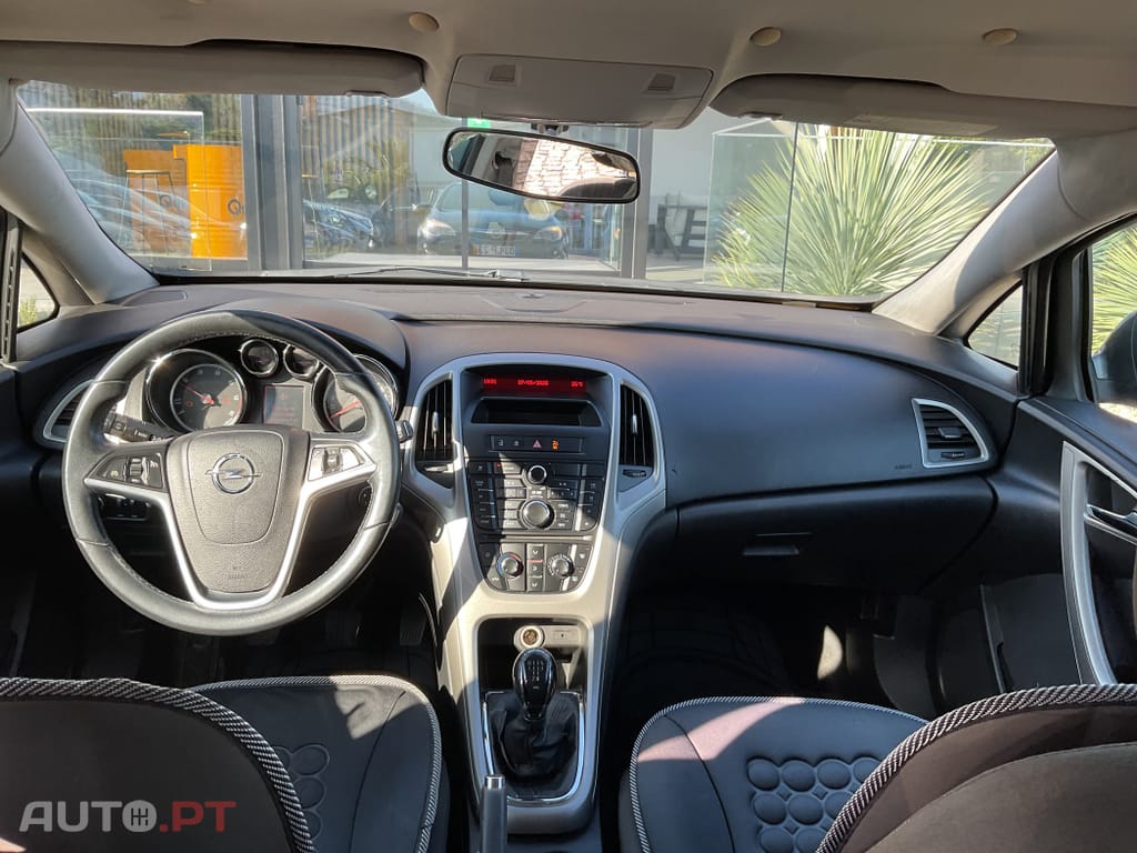 Opel Astra Sports Tourer 1.3 CDTi Cosmo S/S