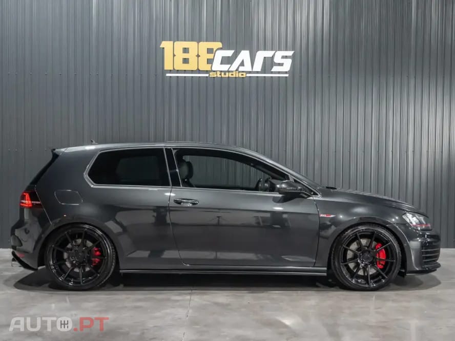 Volkswagen Golf 2.0 TSi GTi DSG Performance