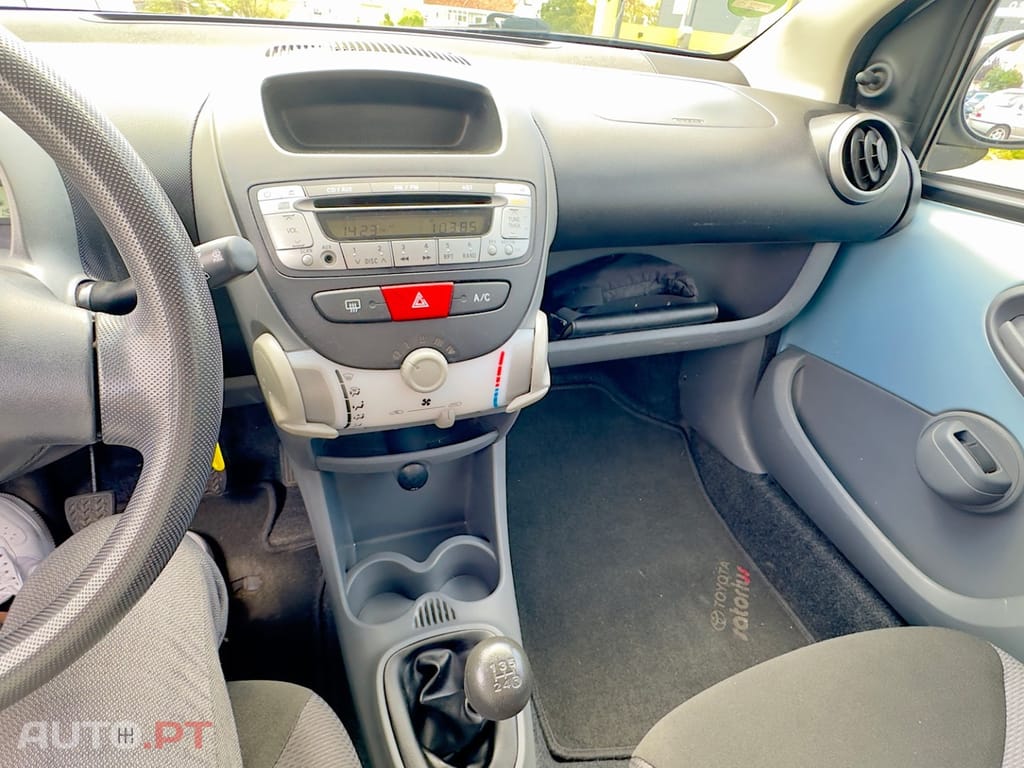 Toyota Aygo 1.0 + AC