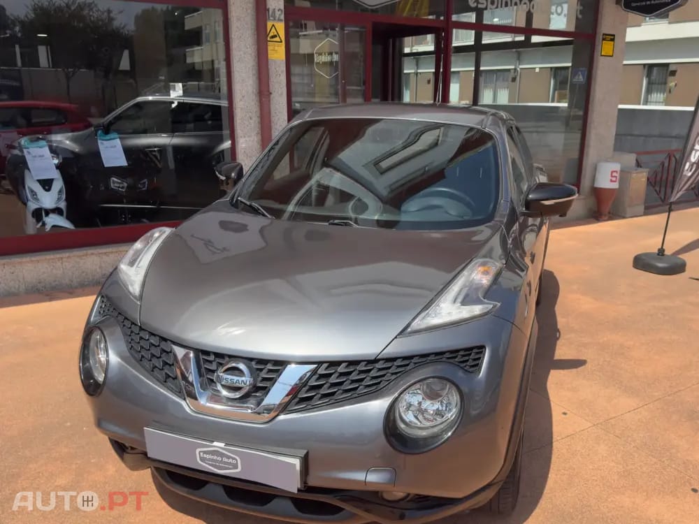 Nissan Juke 1.2 DIG-T N-Connecta Pack Exterior 1 Black Tokyo