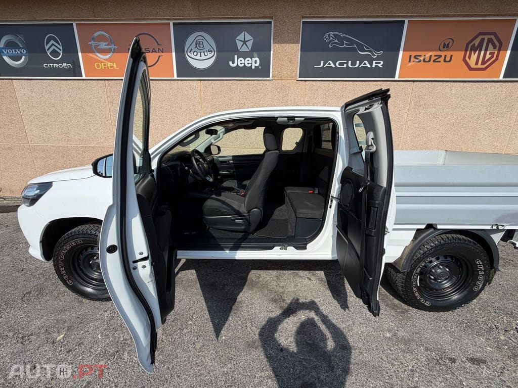 Toyota Hilux 4x4 Cabine Dupla S&S Comfort