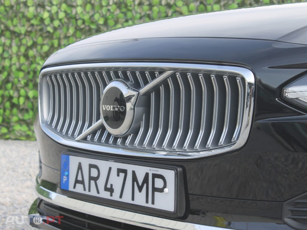 Volvo V90 2.0 T6 PHEV Inscription Expression AWD