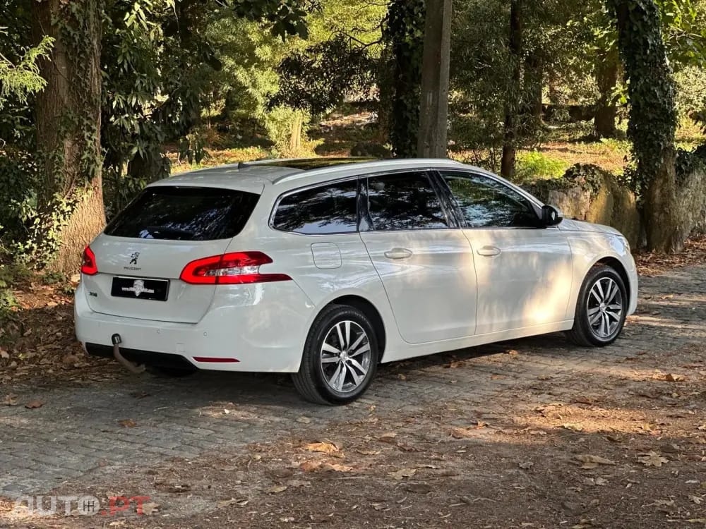 Peugeot 308 1.5 BlueHDi Allure
