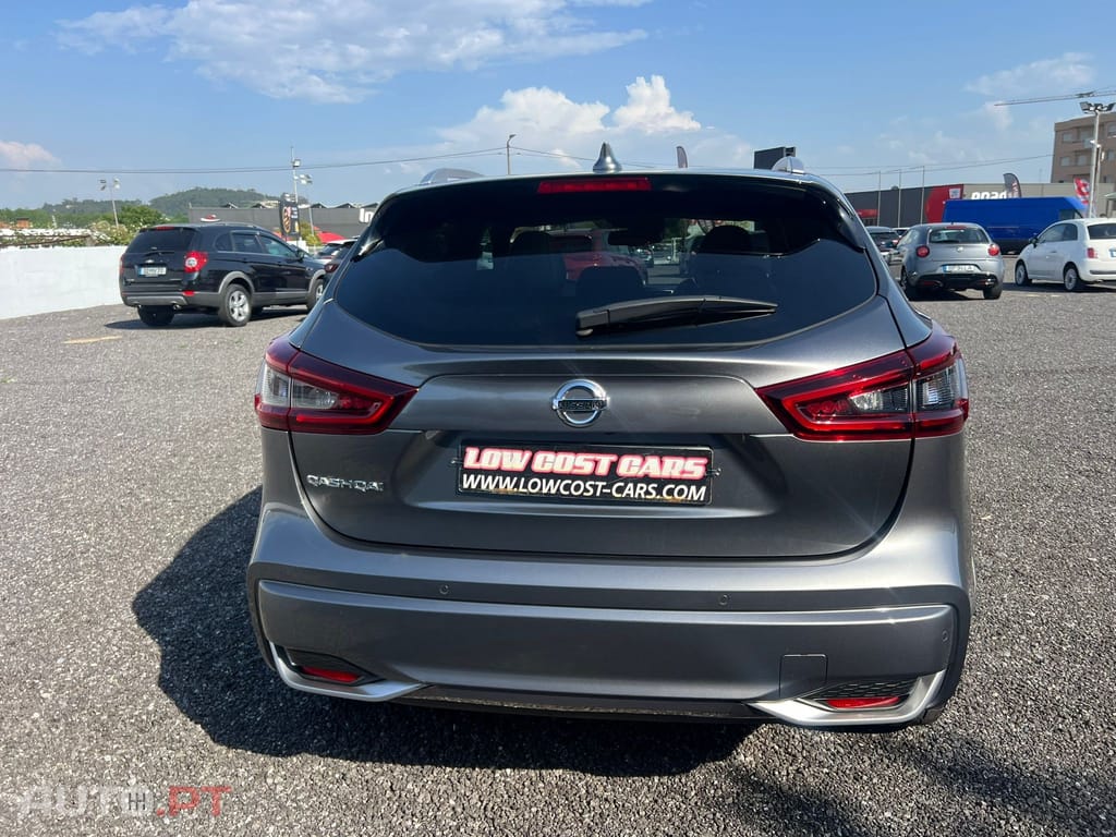 Nissan Qashqai 1.3 DIG-T Tekna Bose