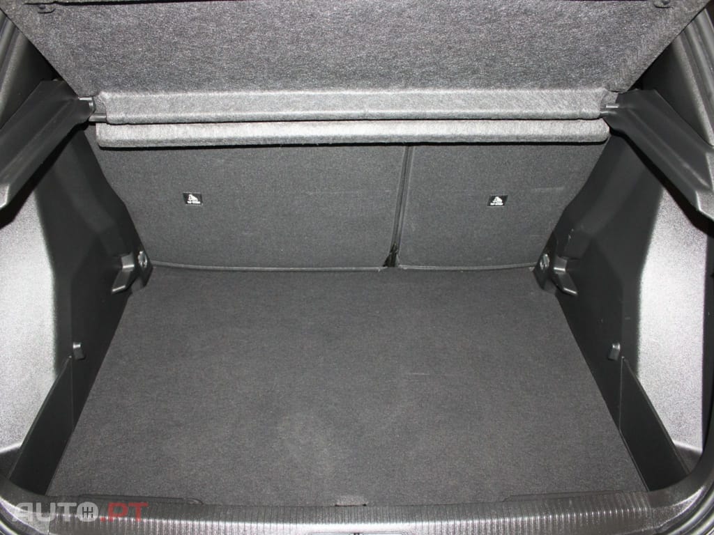 Peugeot 2008 1.5 BHDI ACTIVE I.V.A DEDUTIVEL 