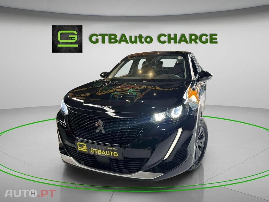 Peugeot E-2008 Active 