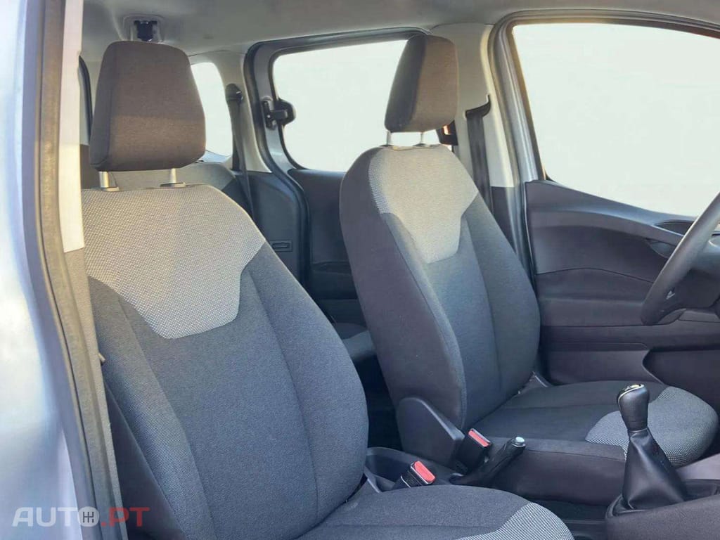 Ford Tourneo 1.0 EcoBoost Ambiente