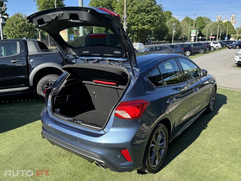 Ford Focus 1.5 TDCi EcoBlue ST-Line Aut.