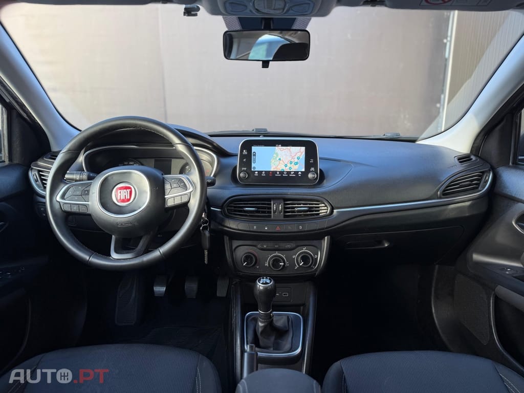 Fiat Tipo 1.3 M-Jet Easy