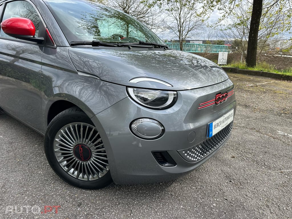 Fiat 500e 23kWh 95cv (RED)