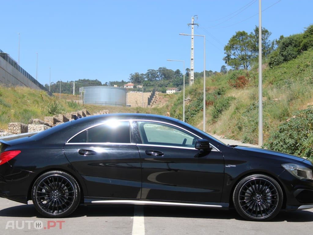 Mercedes-Benz CLA 45 AMG 4Matic 7G-DCT