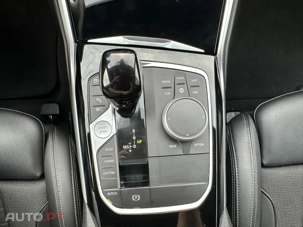 BMW 320 e Line Sport Auto