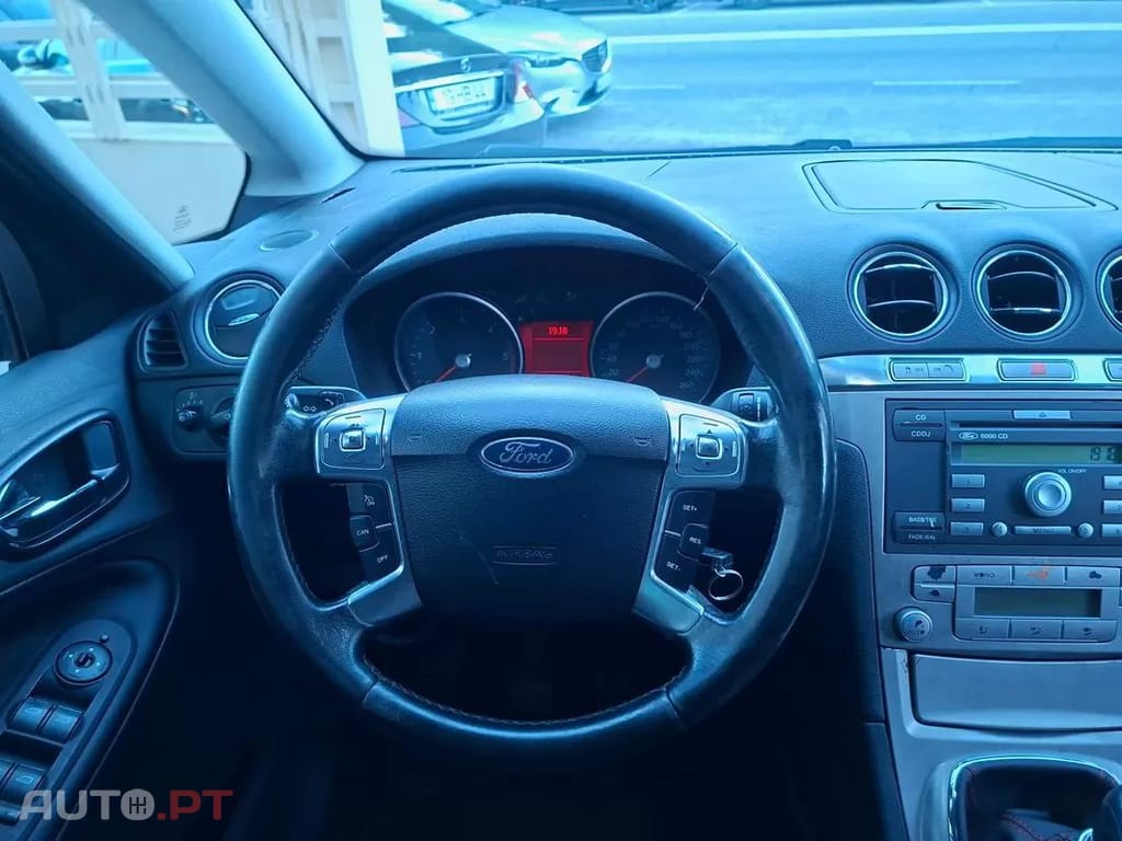 Ford S-Max  2 0 Tdci Dpf Titanium