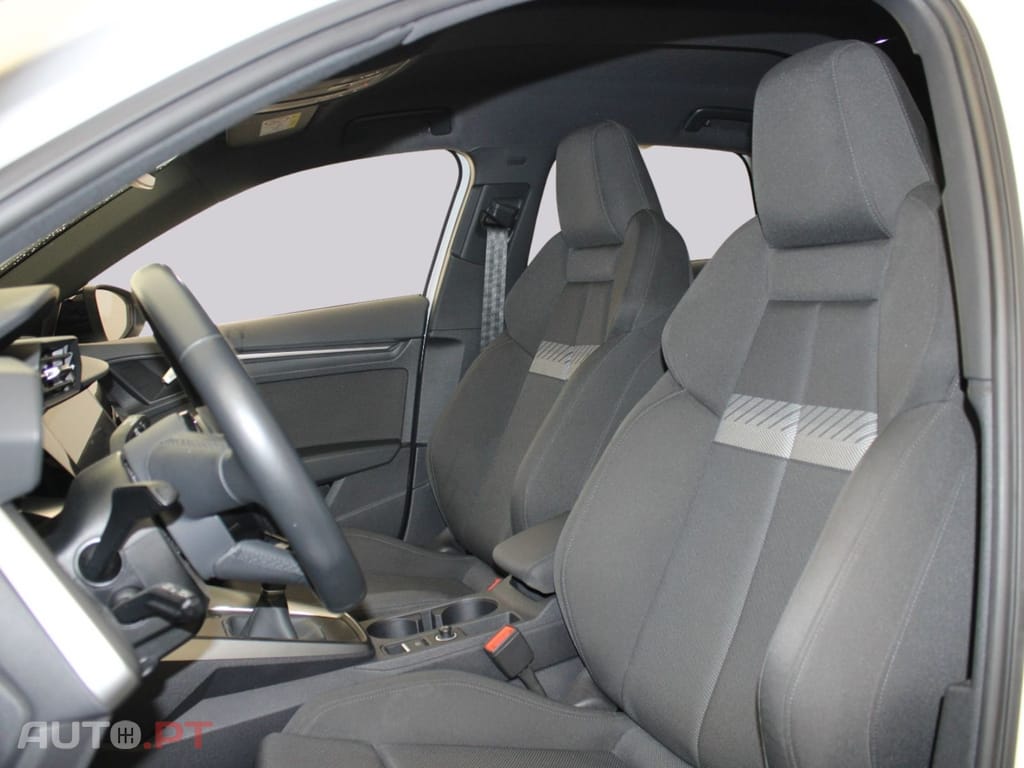 Audi A3 Sportback 2.0 TDI S-LINE