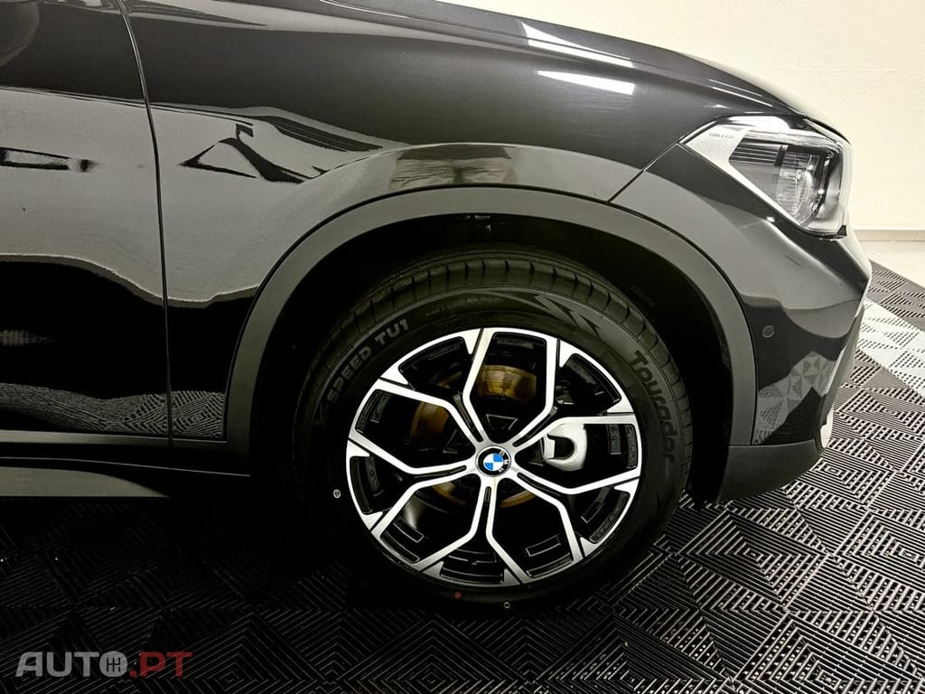 BMW X1 16 d sDrive Advantage