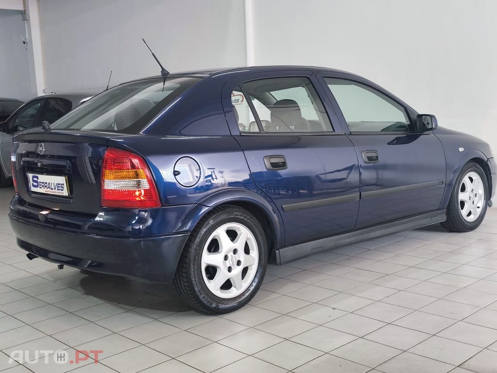 Opel Astra 1.4 Club