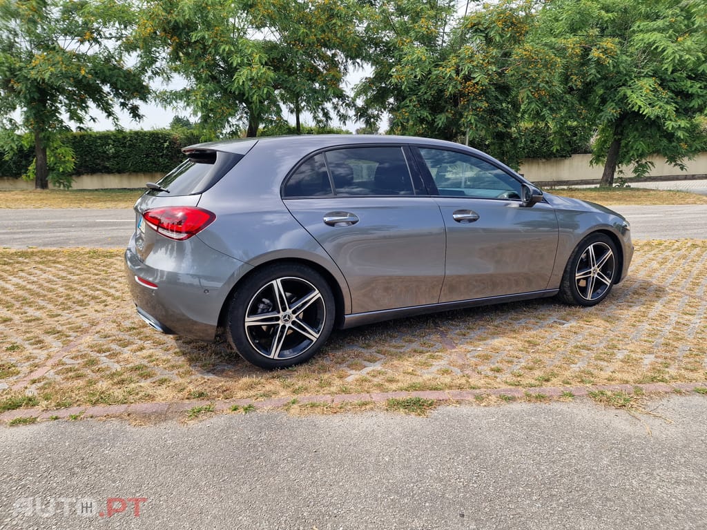 Mercedes-Benz A 180 BlueEFFICIENCY 1.5 Pack Night