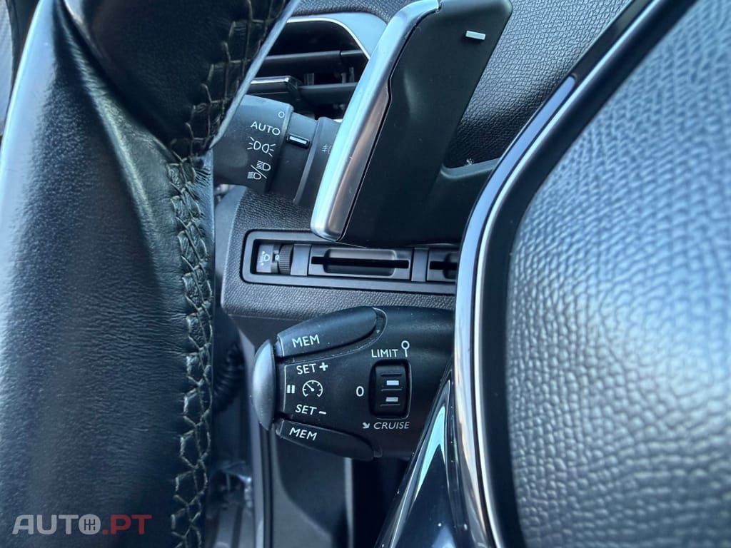 Peugeot 3008 BlueHDi 120 EAT6 Stop & Start Active