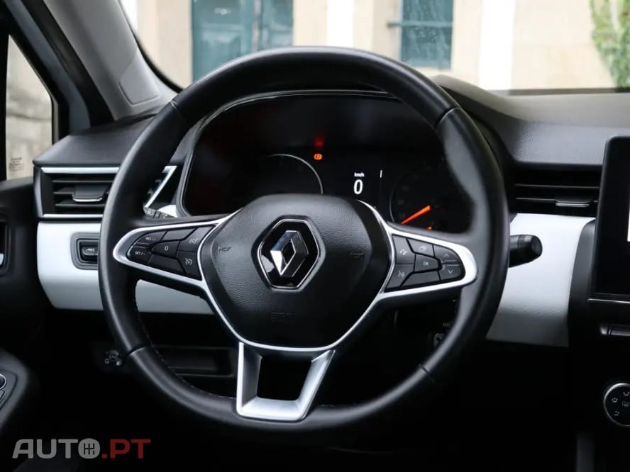 Renault Clio 1.0 TCe Evolution Bi-Fuel