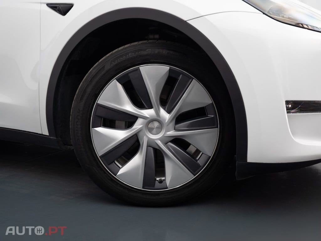 Tesla Model Y Long Range Tração Integral