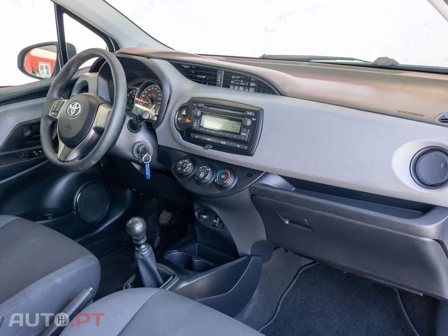 Toyota Yaris  Van 1.4 D-4D C/IVA