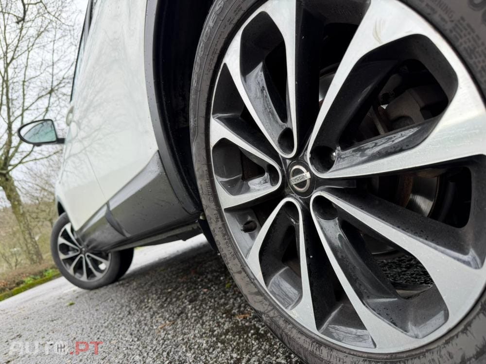 Nissan Qashqai +2 TEKNA