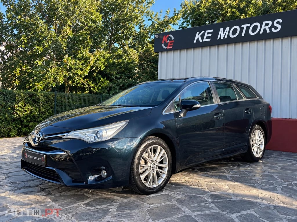 Toyota Avensis Touring Sports 1.6 D-4D Exclusive